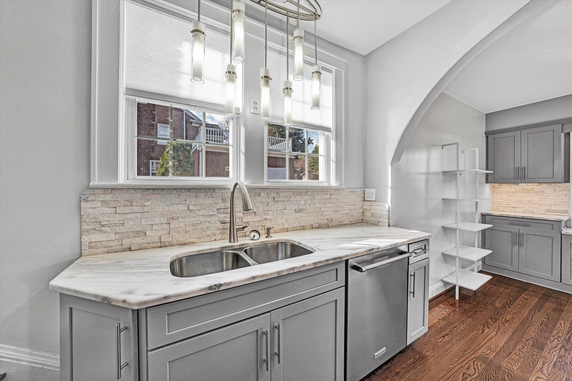 2705 Wycliffe AVE - Photo 24