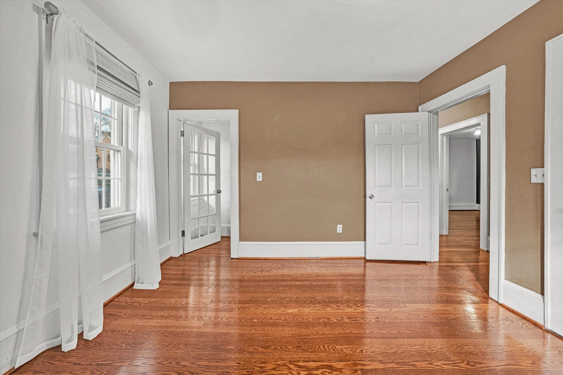2705 Wycliffe AVE - Photo 30