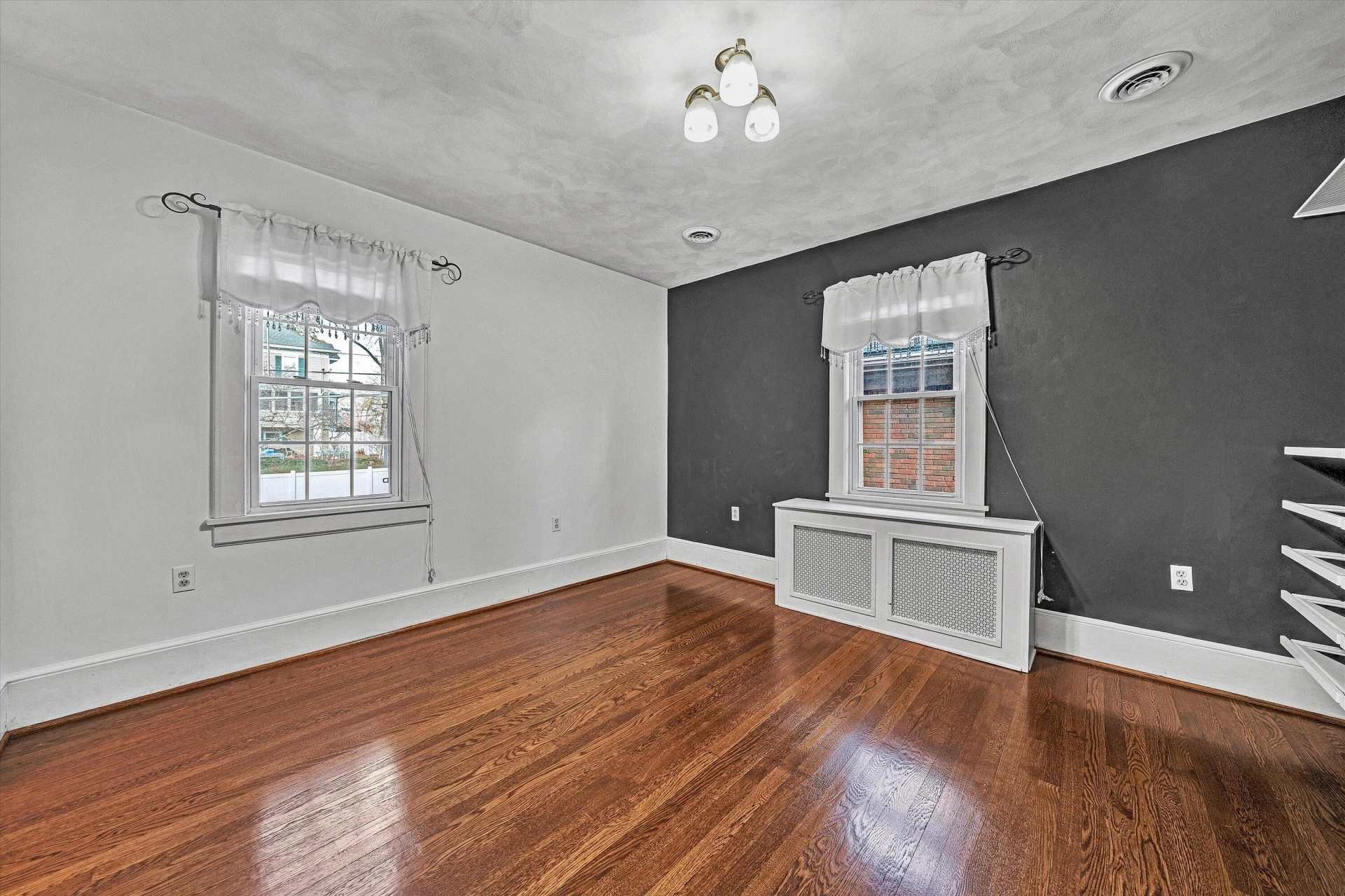 2705 Wycliffe AVE - Photo 33