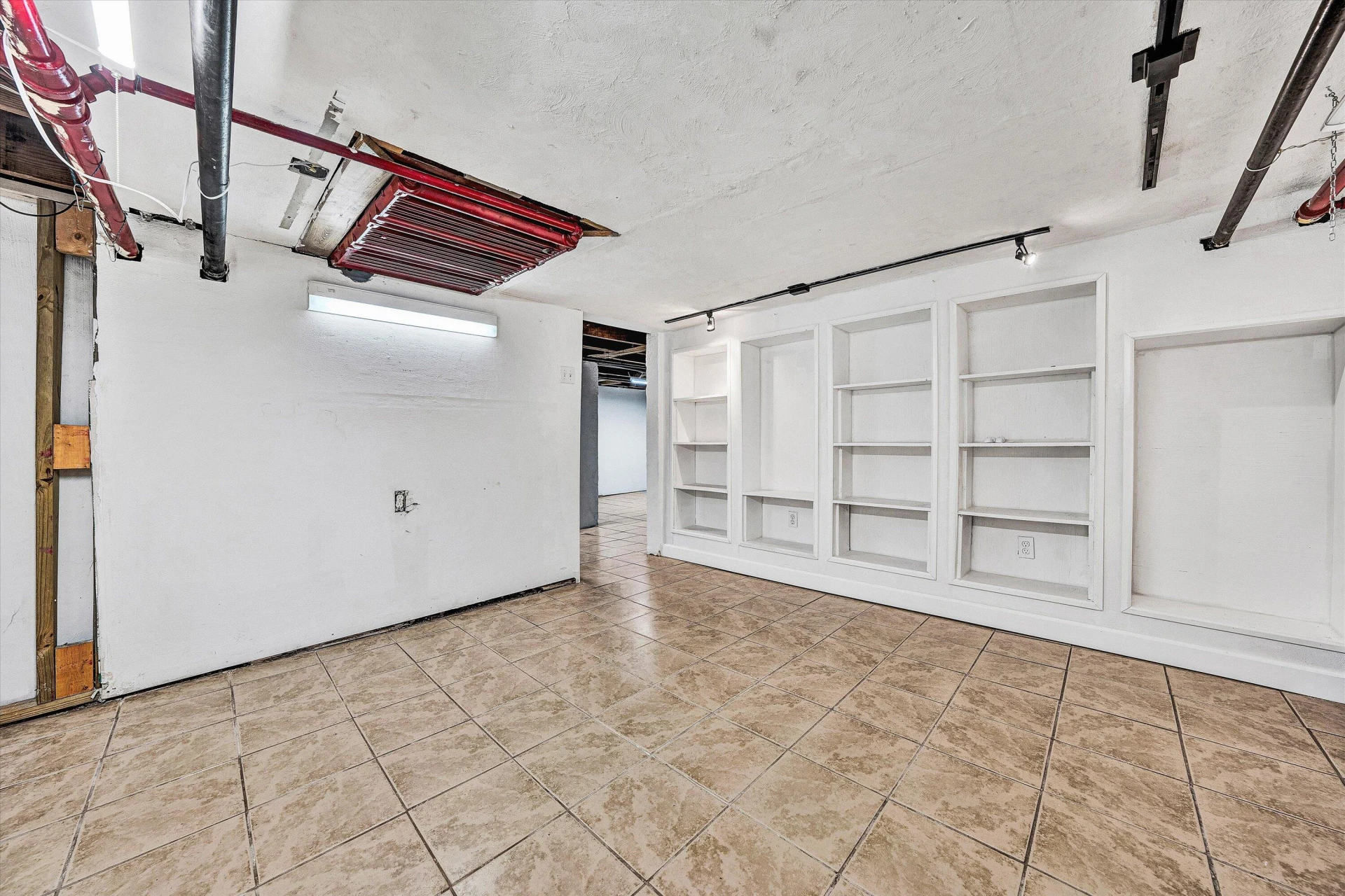 2705 Wycliffe AVE - Photo 48