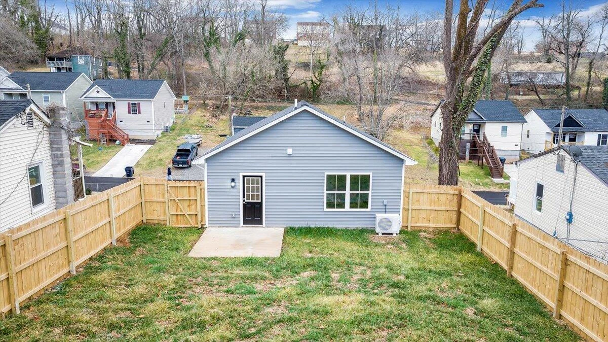 1424 Varnell AVE - Photo 27