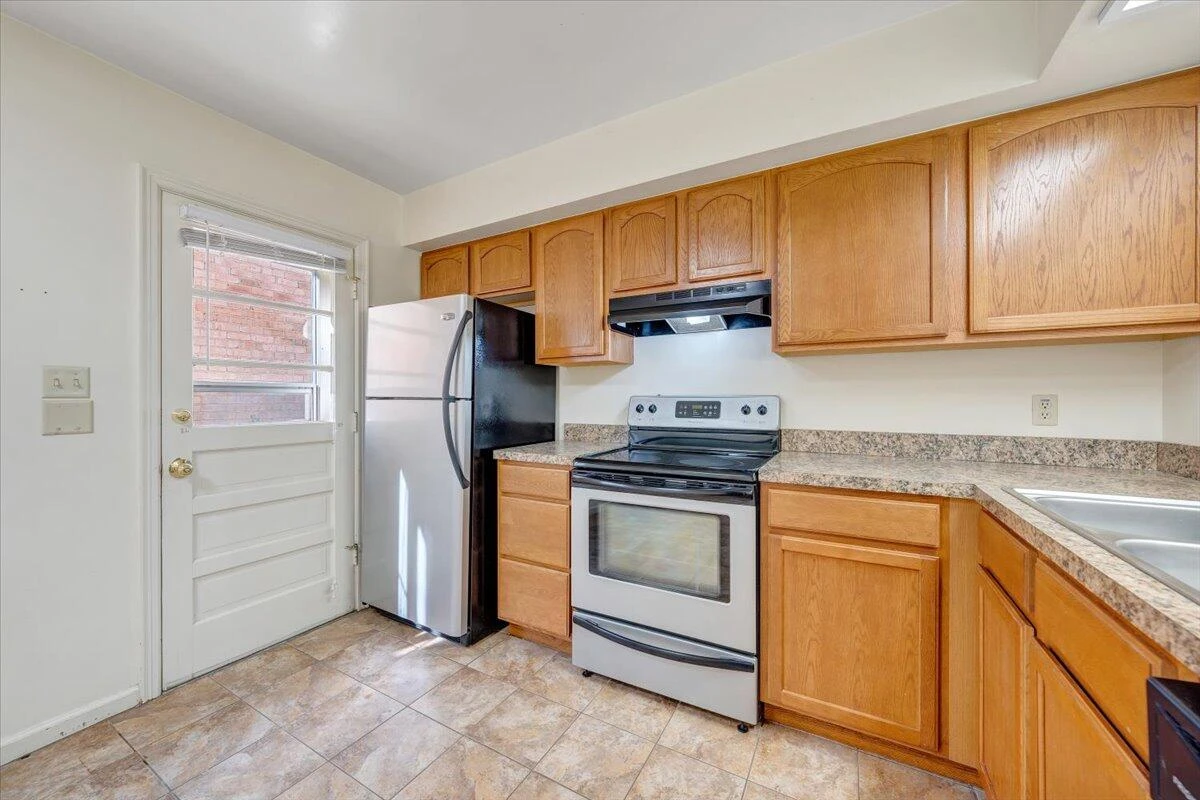 1519 Watauga ST #E - Photo 11
