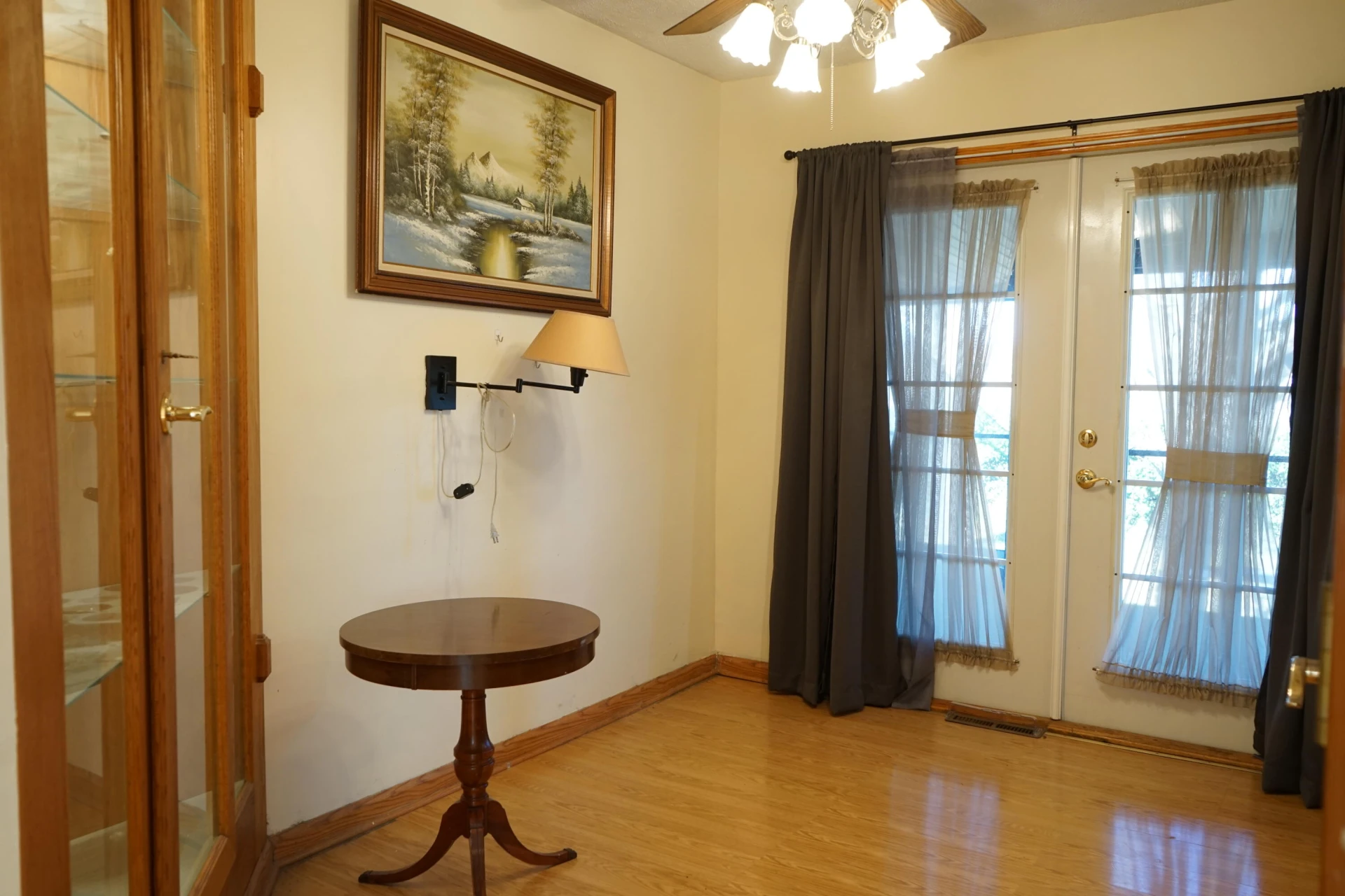 934 Pocahontas AVE - Photo 10