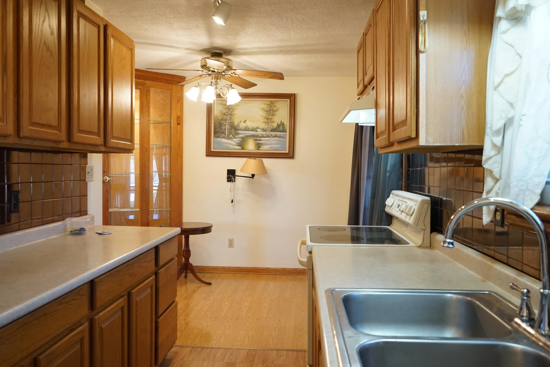 934 Pocahontas AVE - Photo 8