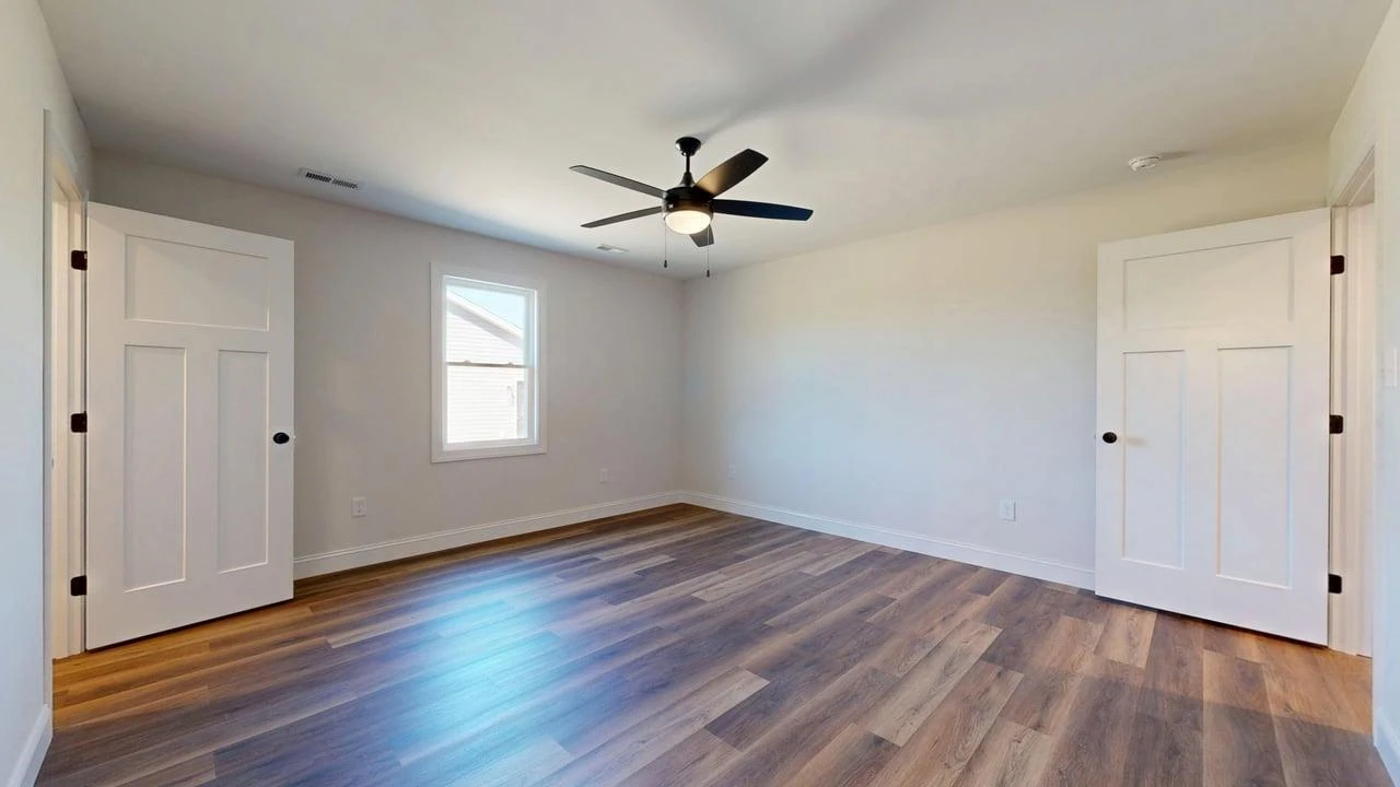 2266 Smith Mountain Lake PKWY - Photo 20