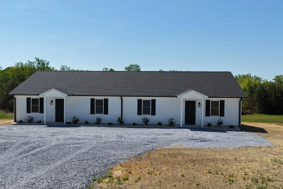 2266 Smith Mountain Lake PKWY - Photo 3