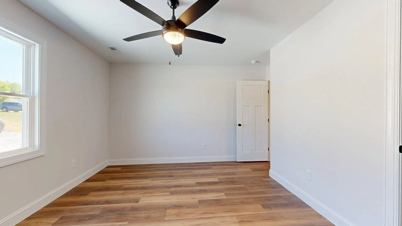 2266 Smith Mountain Lake PKWY - Photo 26