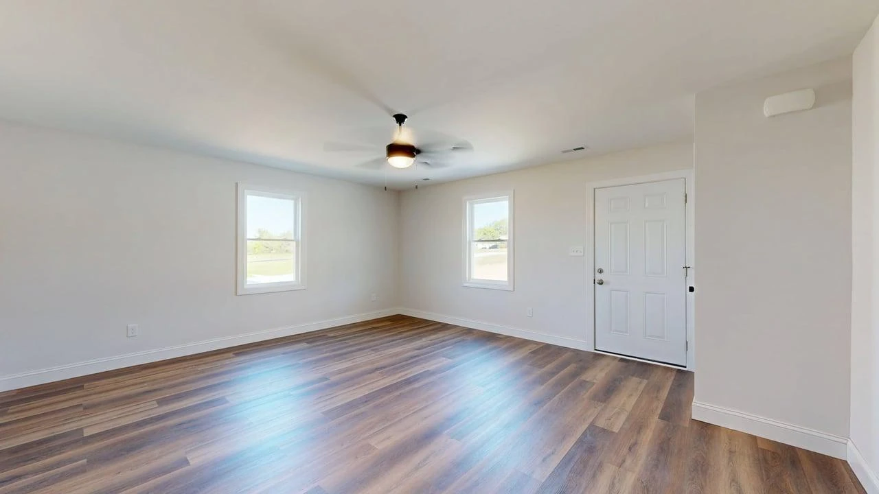 2266 Smith Mountain Lake PKWY - Photo 32
