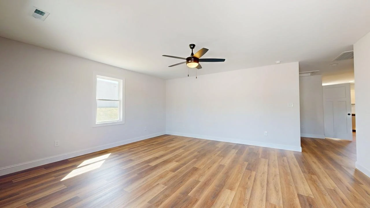 2266 Smith Mountain Lake PKWY - Photo 5