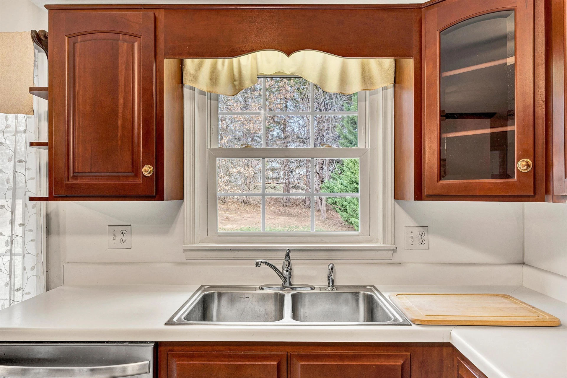 2332 Stallion CIR - Photo 20
