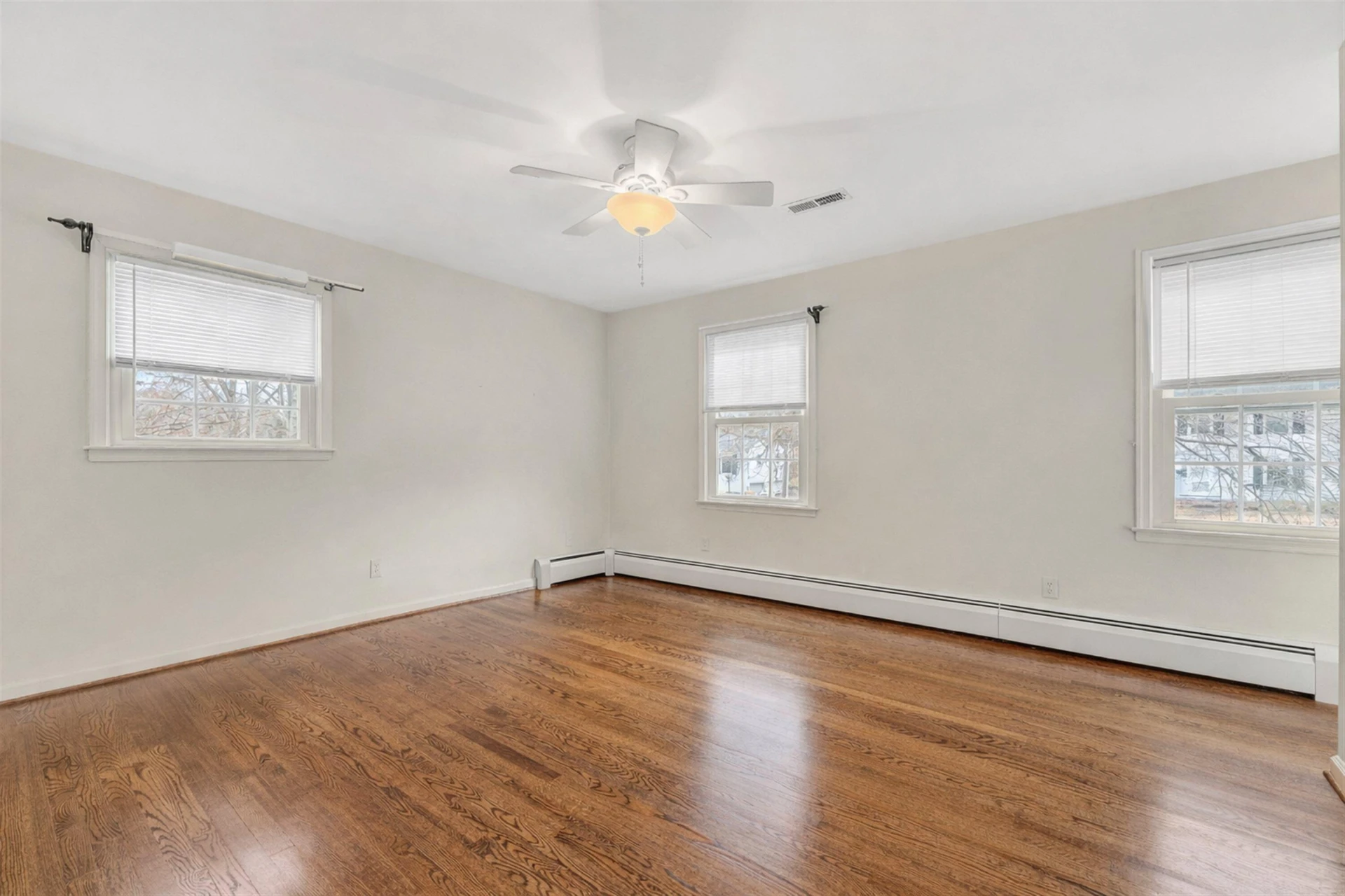 2332 Stallion CIR - Photo 32