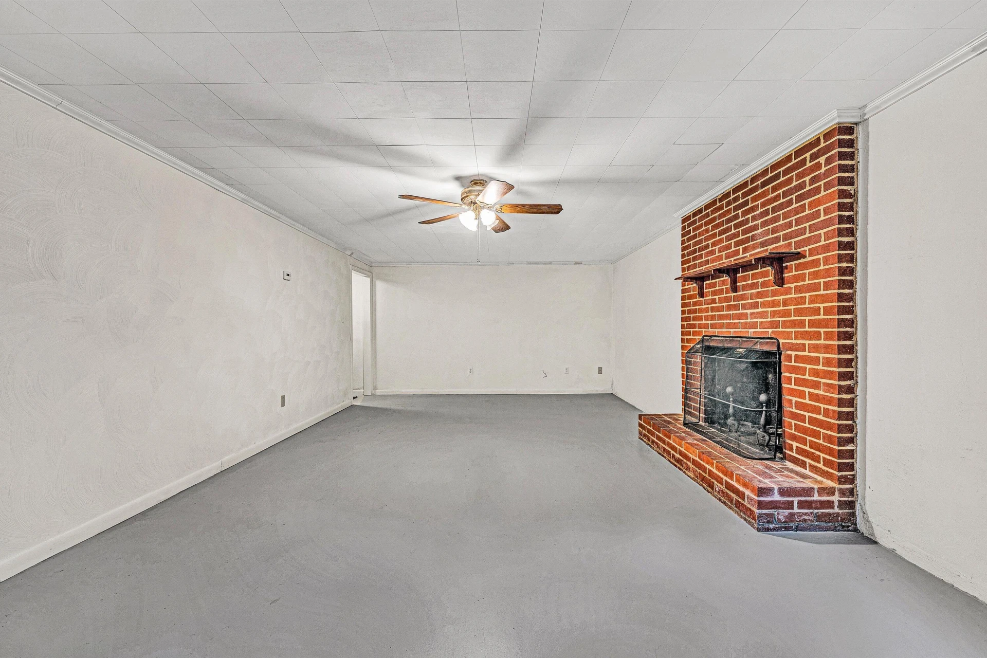 2332 Stallion CIR - Photo 39