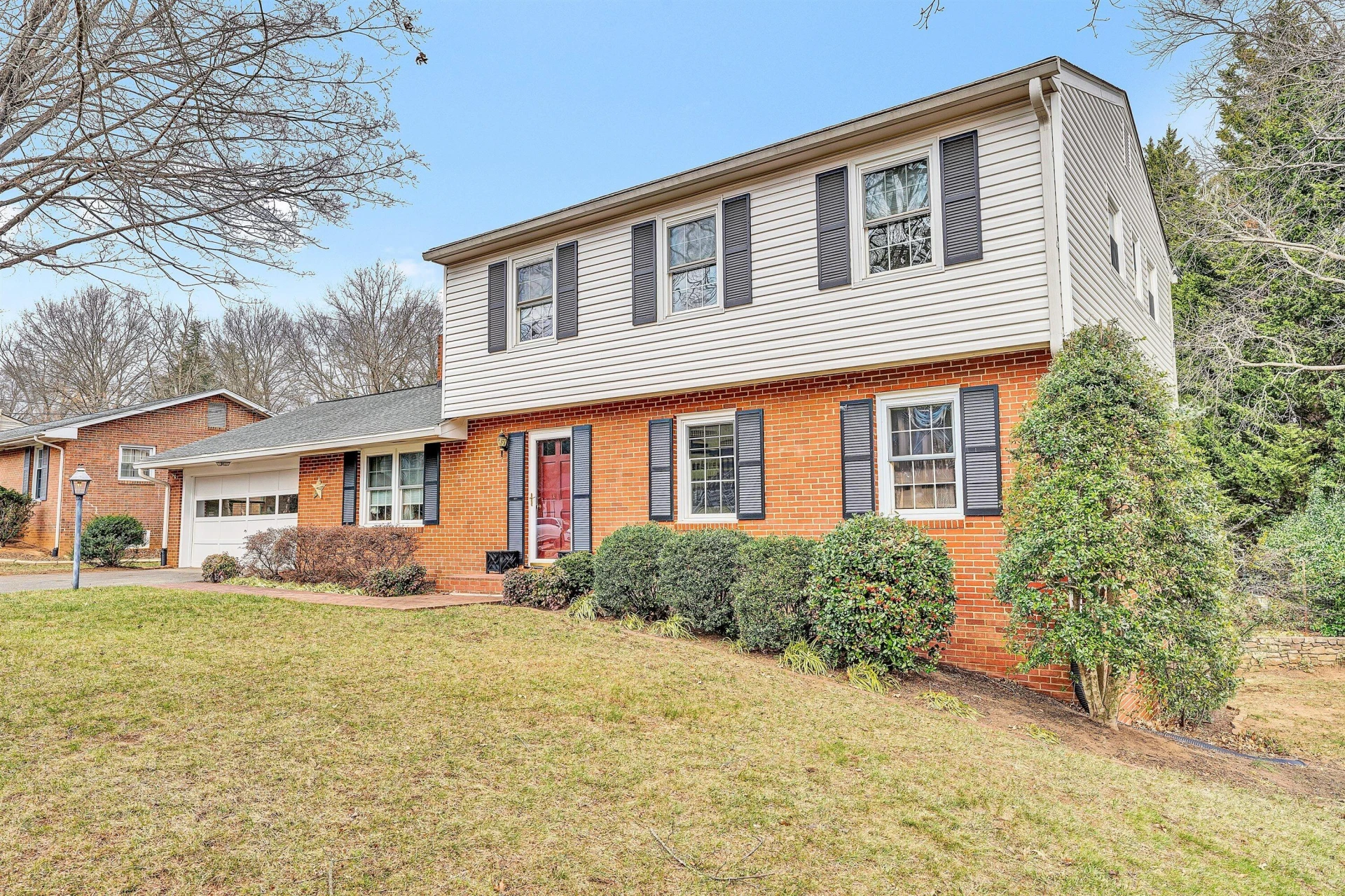 2332 Stallion CIR - Photo 7