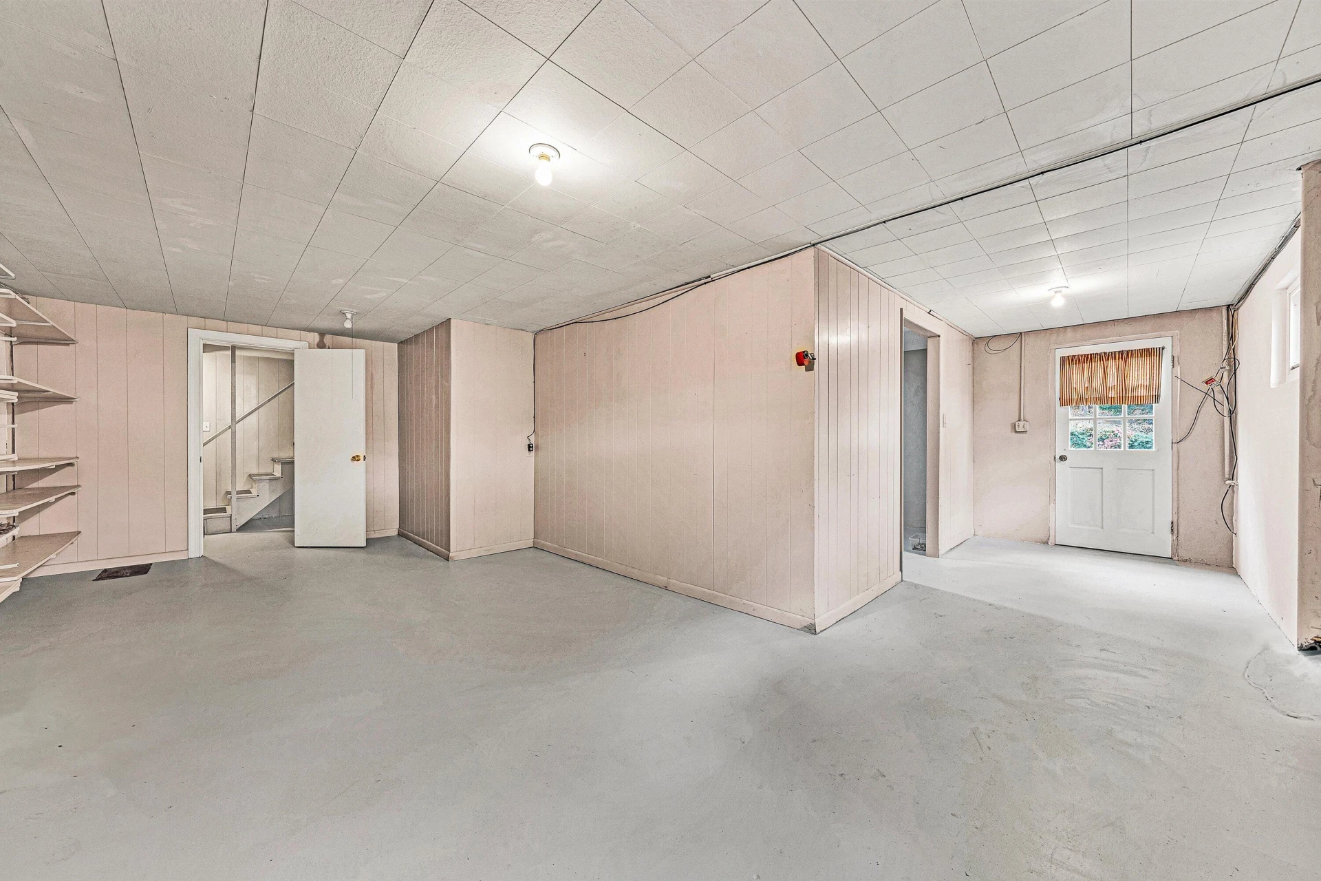 2332 Stallion CIR - Photo 44