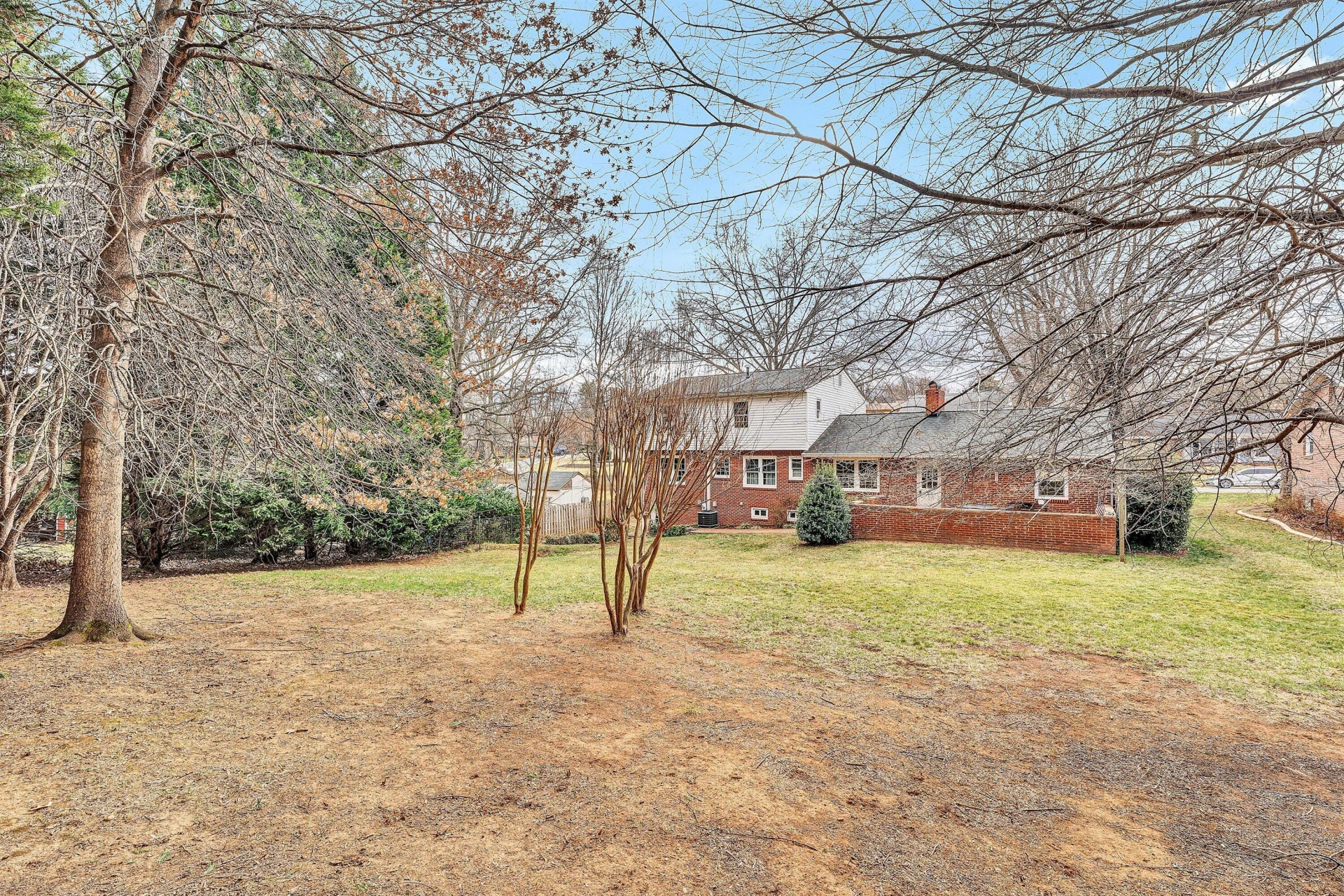 2332 Stallion CIR - Photo 54