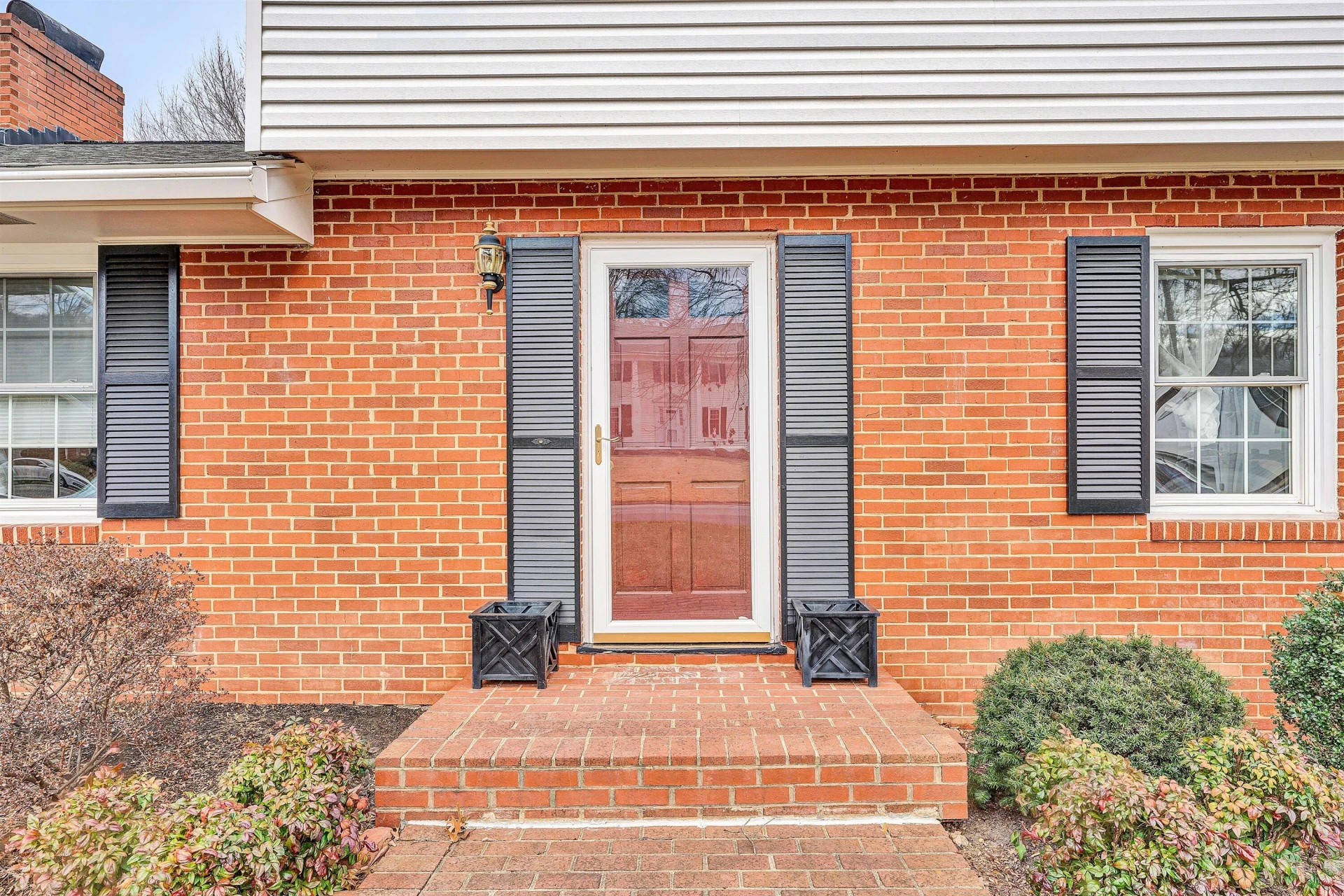2332 Stallion CIR - Photo 9