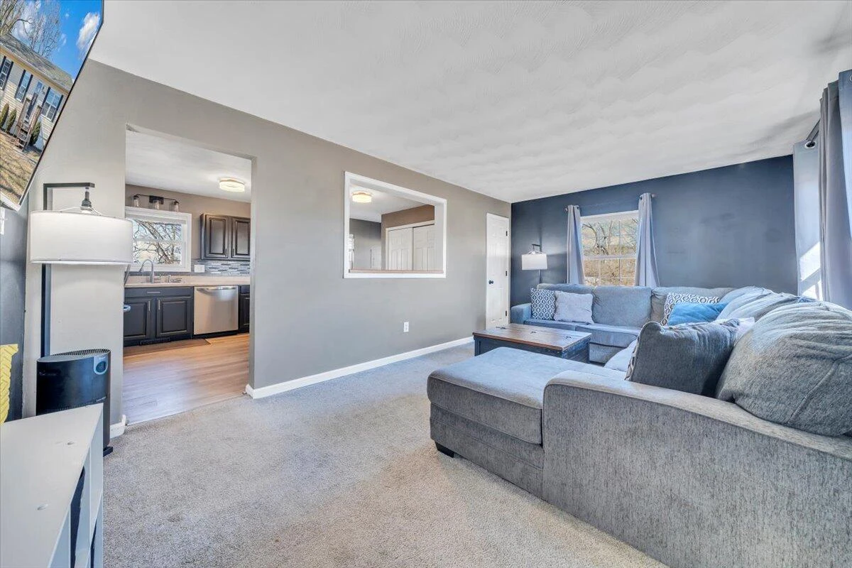 2624 Radford RD - Photo 2