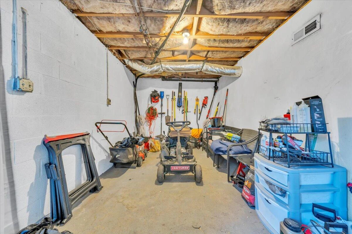 2624 Radford RD - Photo 24