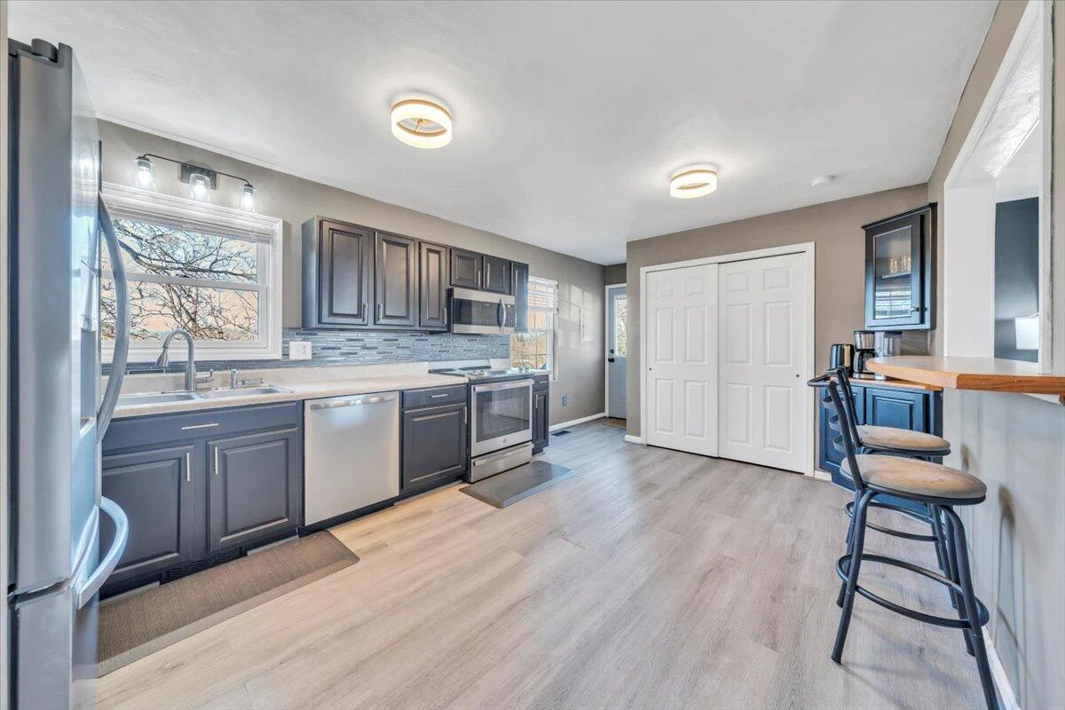 2624 Radford RD - Photo 7