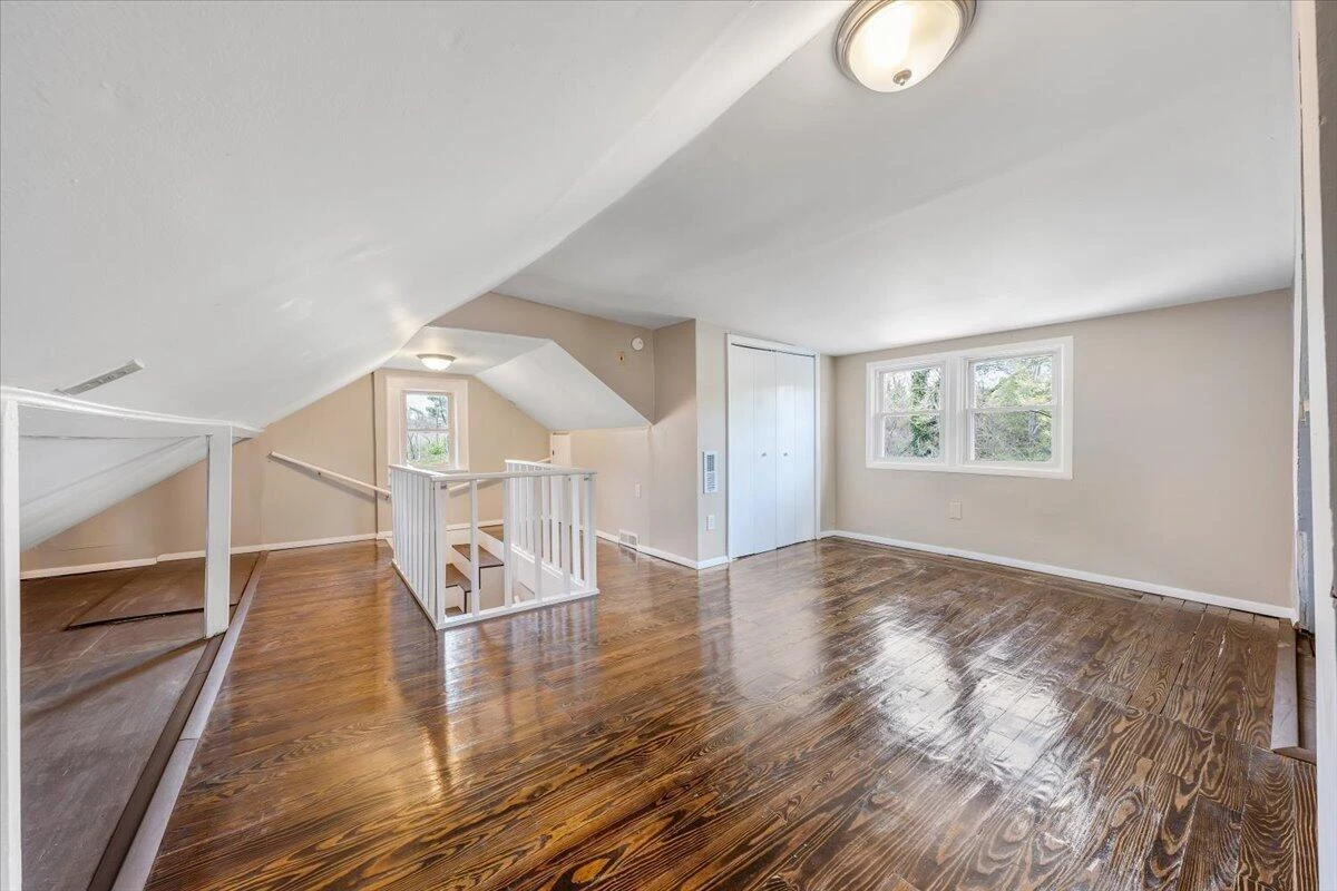 1735 20th ST - Photo 18