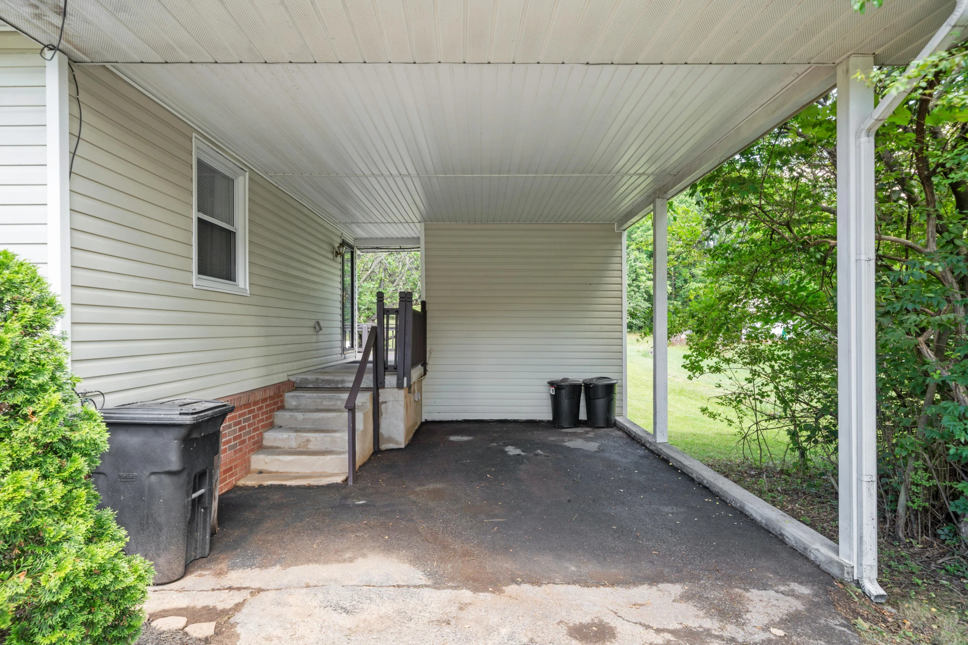 3268 Read Mountain RD - Photo 15