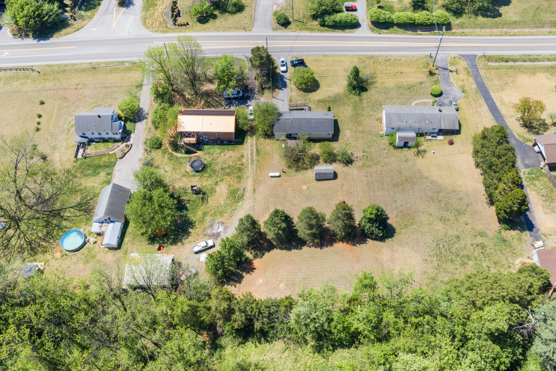 3268 Read Mountain RD - Photo 4
