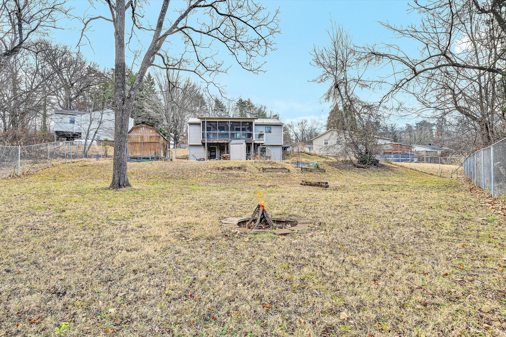 4064 CRAWFORD RD - Photo 25