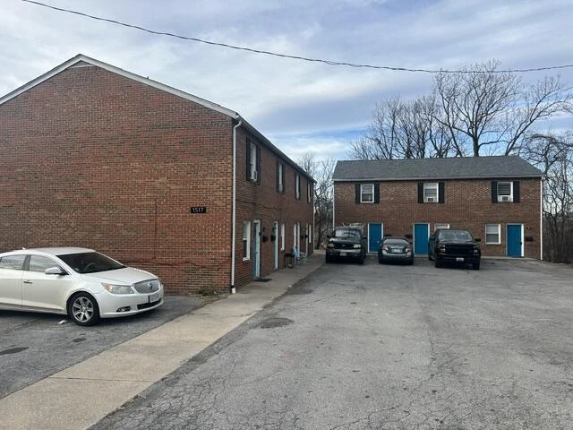 1517 Lexington AVE - Photo 15