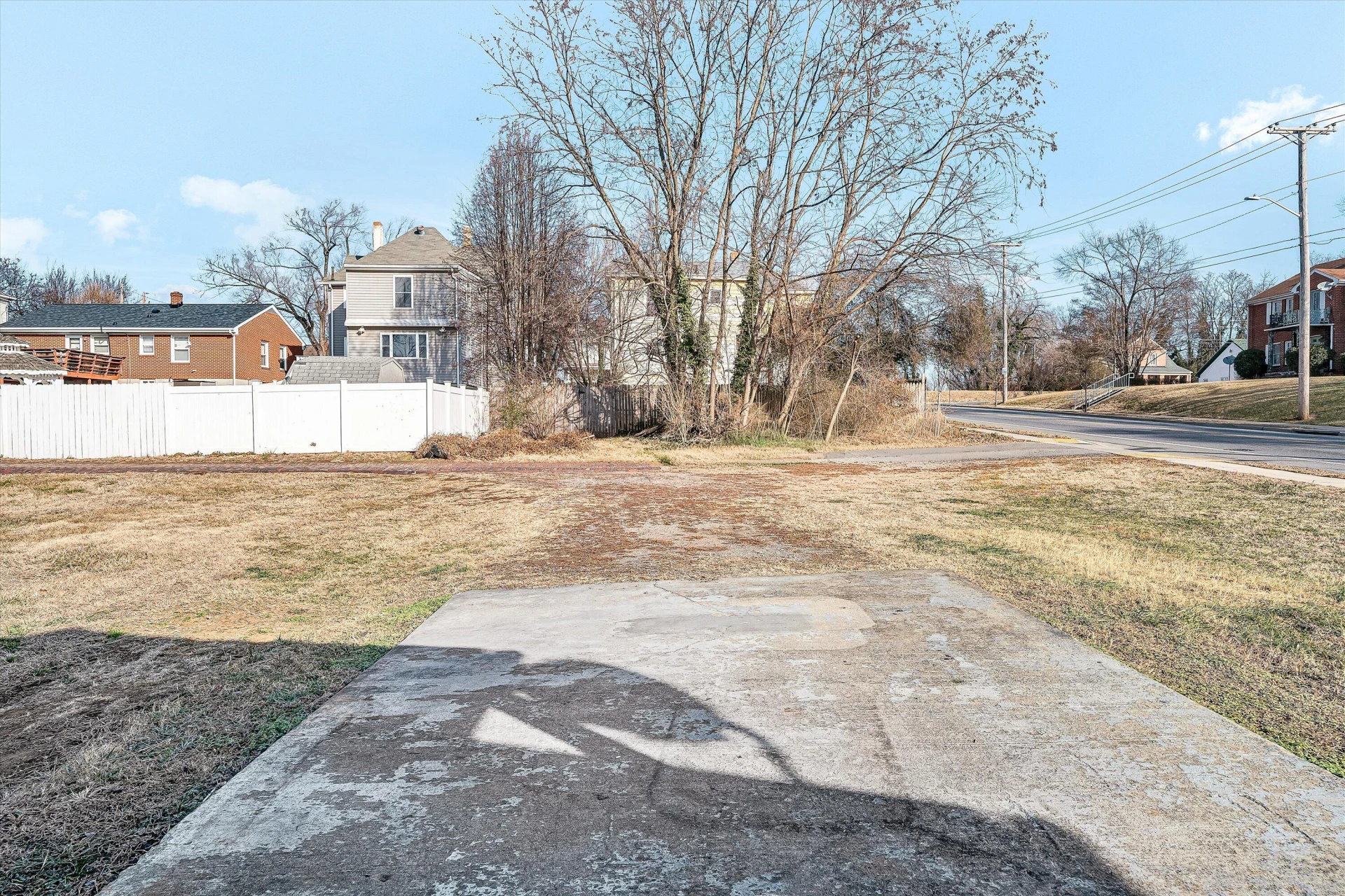 1001 Hanover AVE - Photo 19