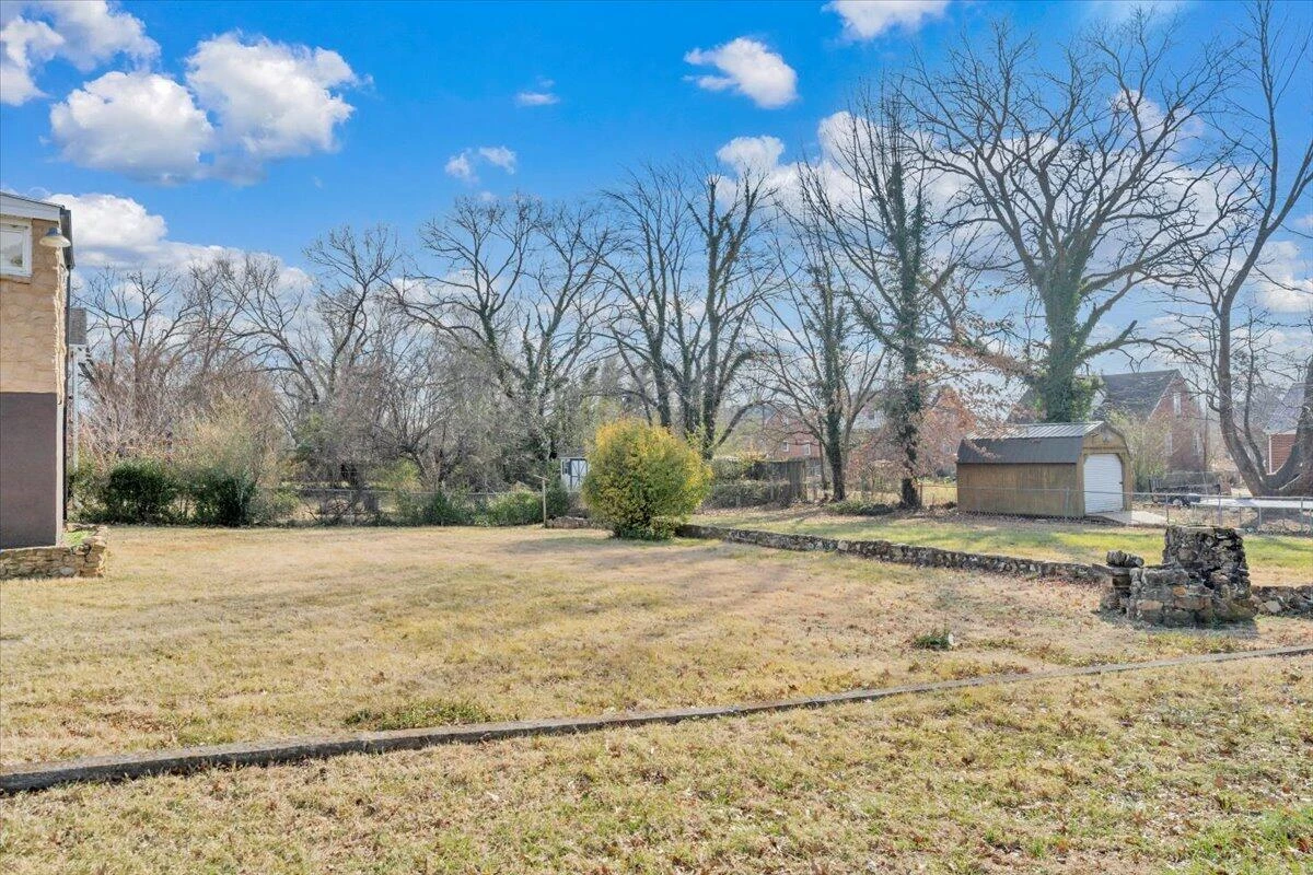 3452 Courtland RD - Photo 48