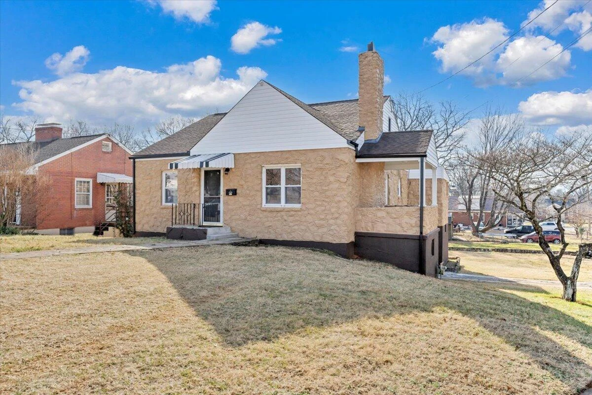 3452 Courtland RD - Photo 53