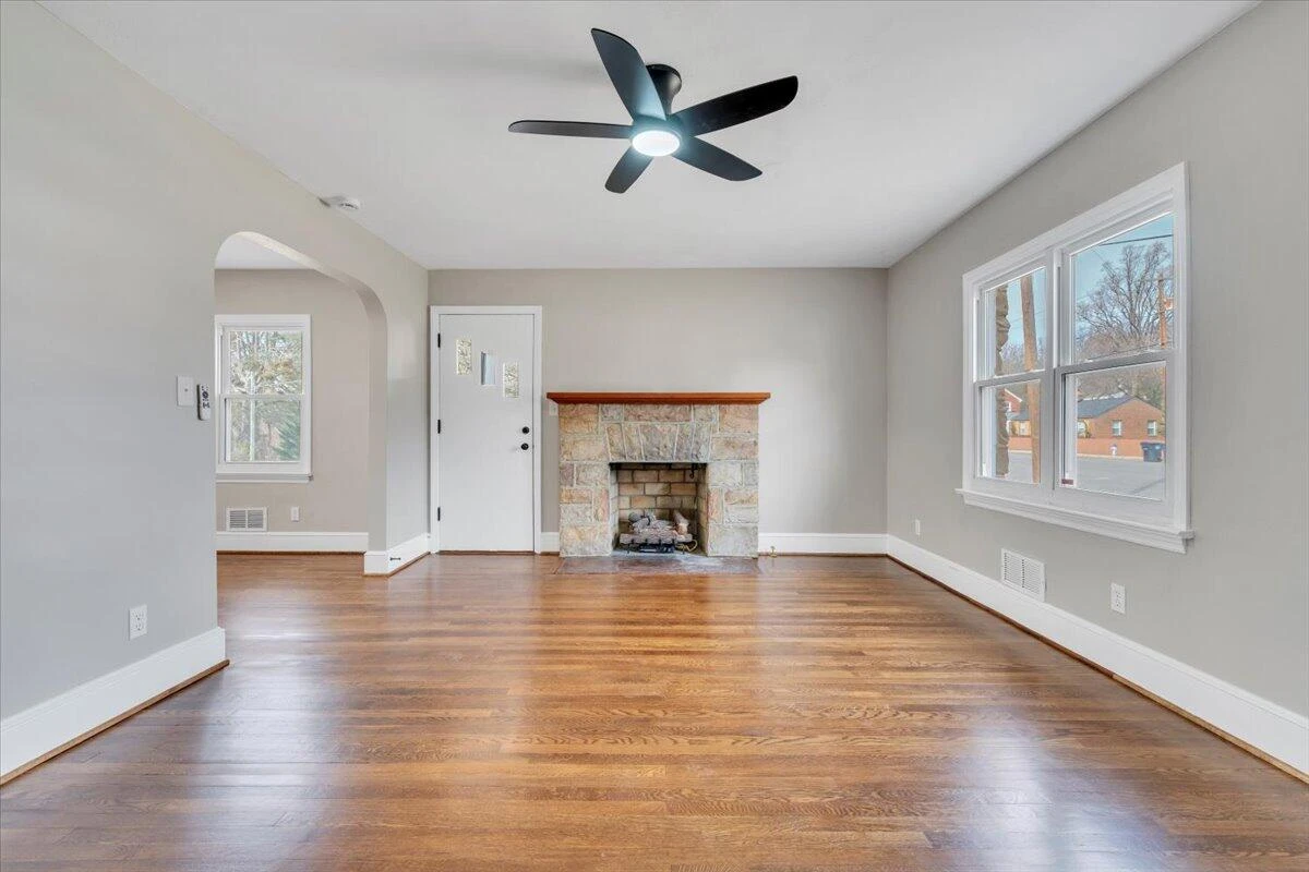 3452 Courtland RD - Photo 7