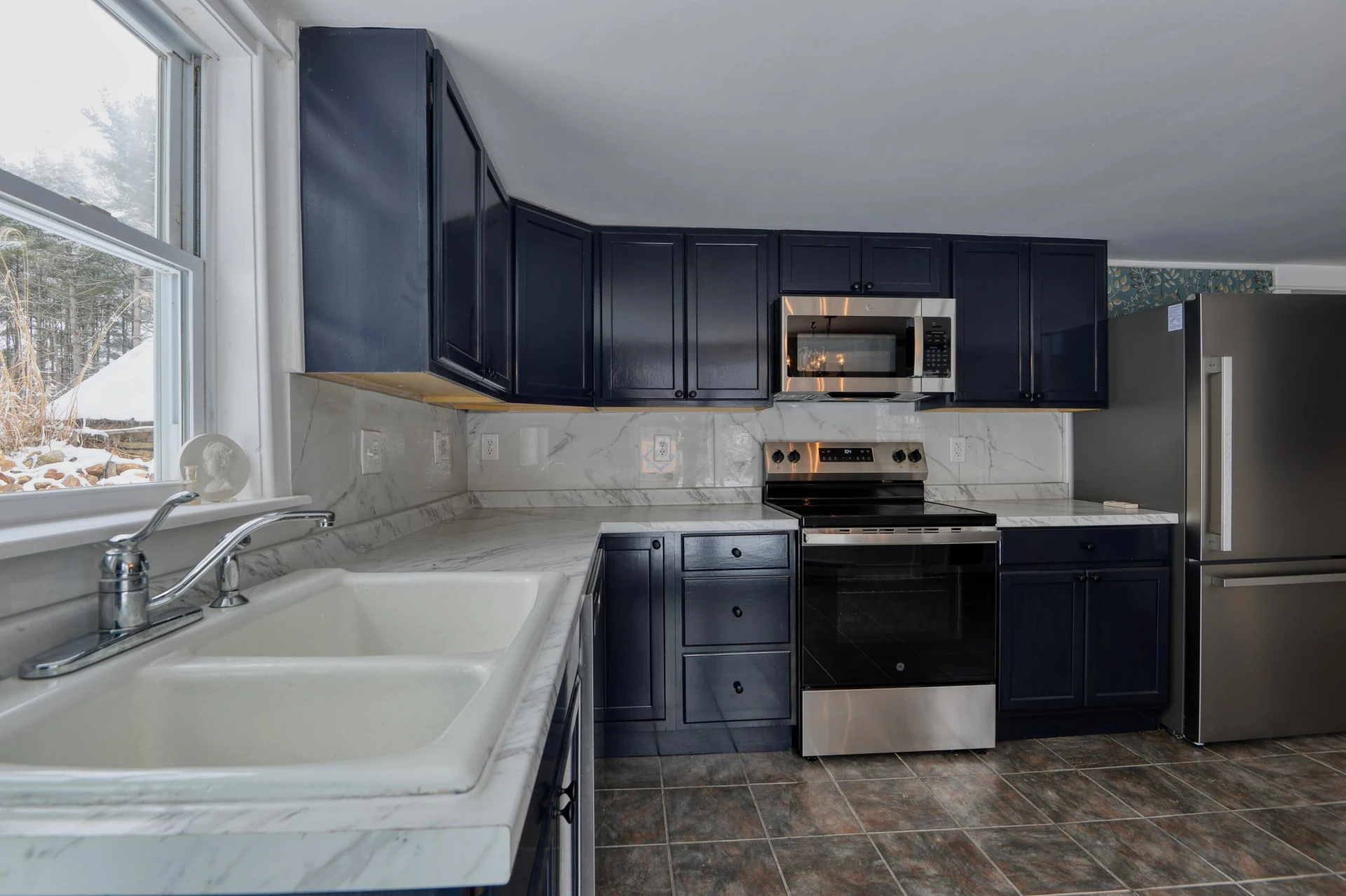 466 Dogwood LN - Photo 16