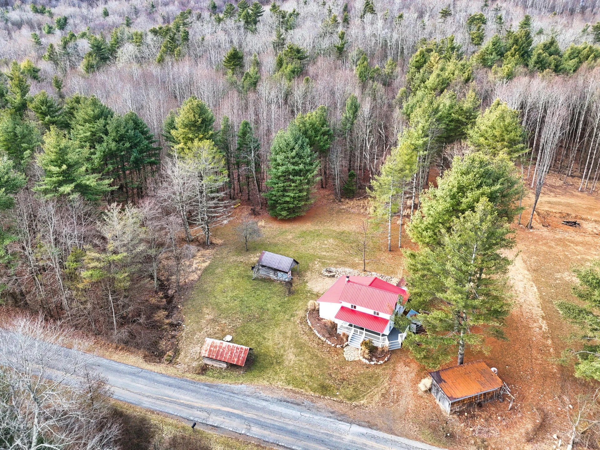 466 Dogwood LN - Photo 38