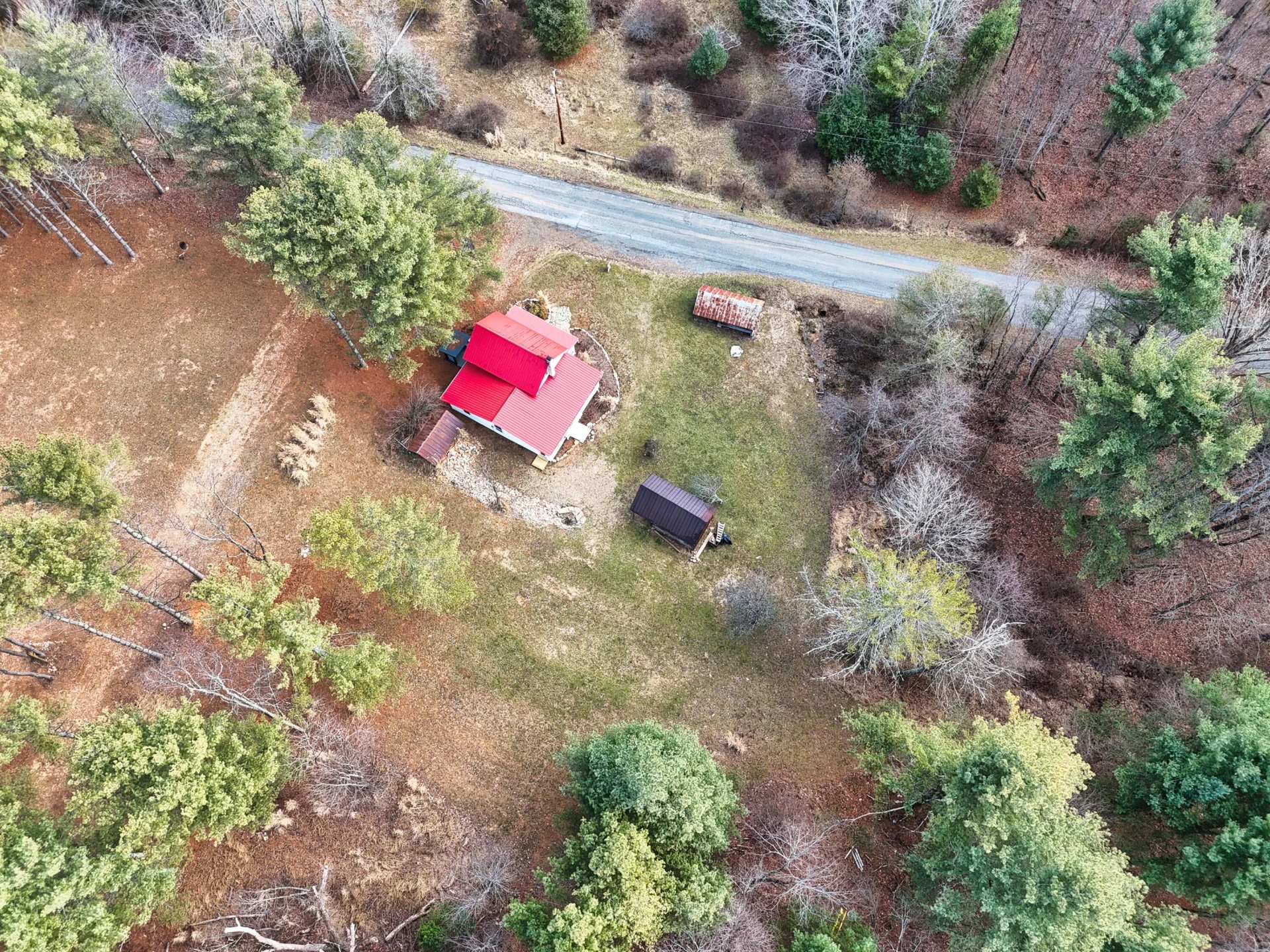466 Dogwood LN - Photo 40