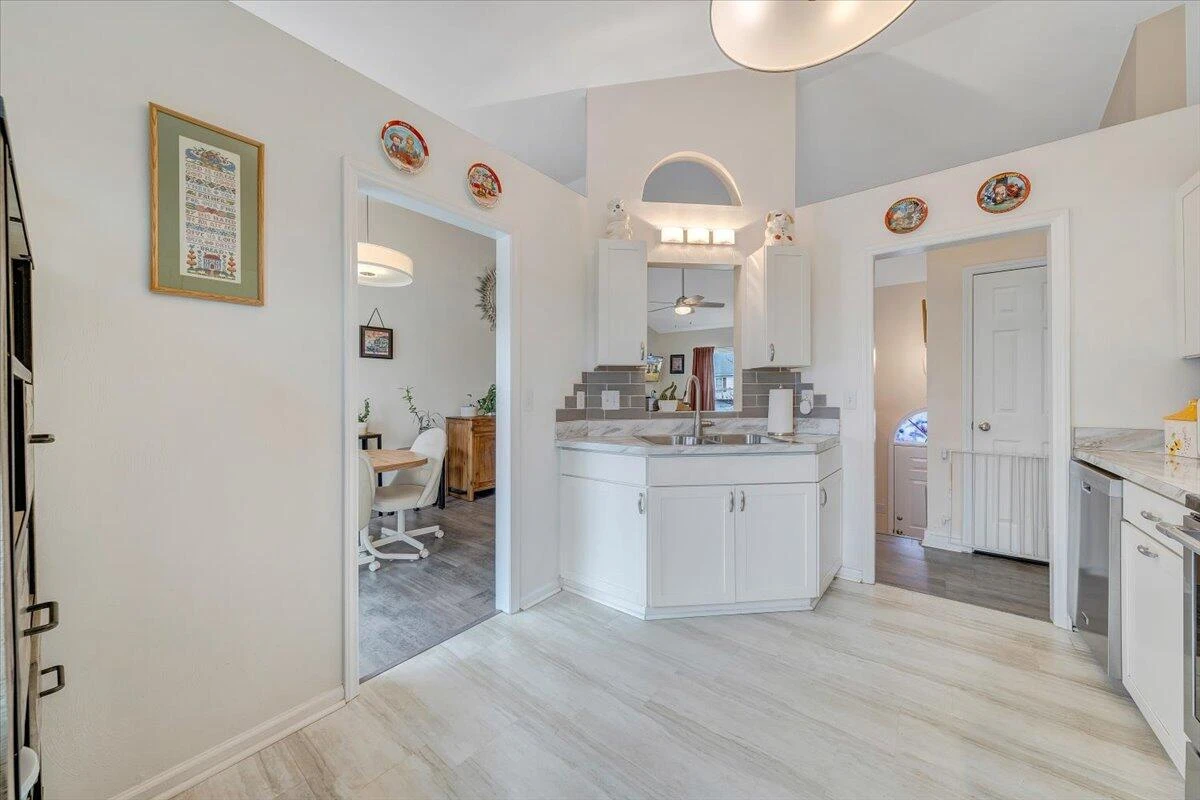 4755 Westvale RD - Photo 18