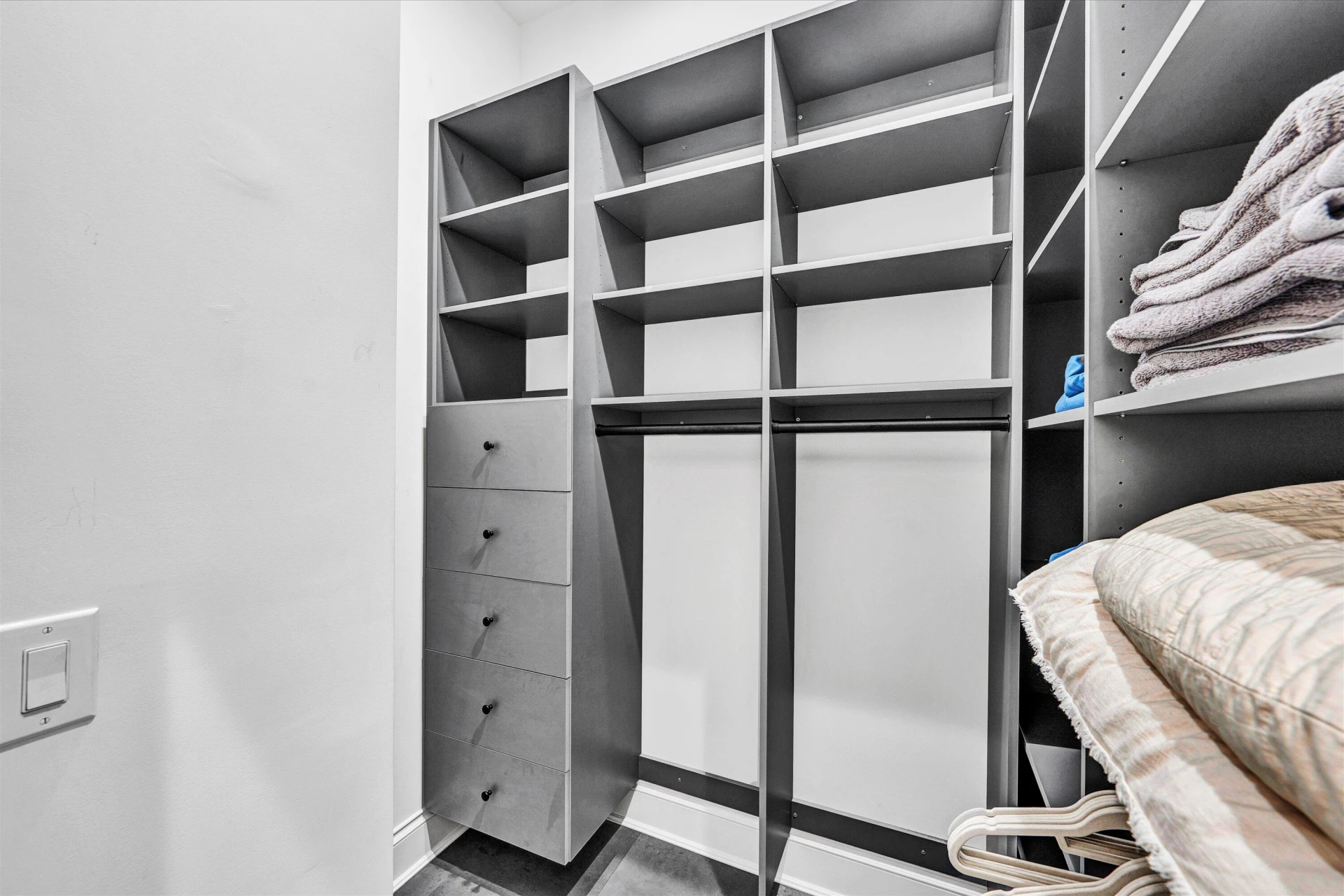109 Campbell AVE - Photo 42