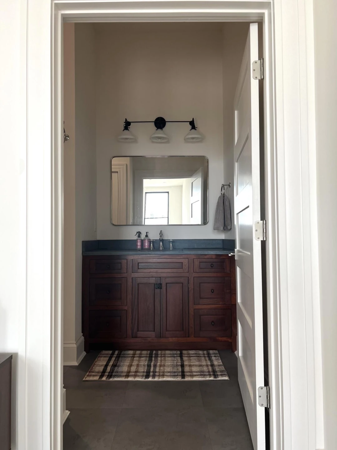 109 Campbell AVE - Photo 60