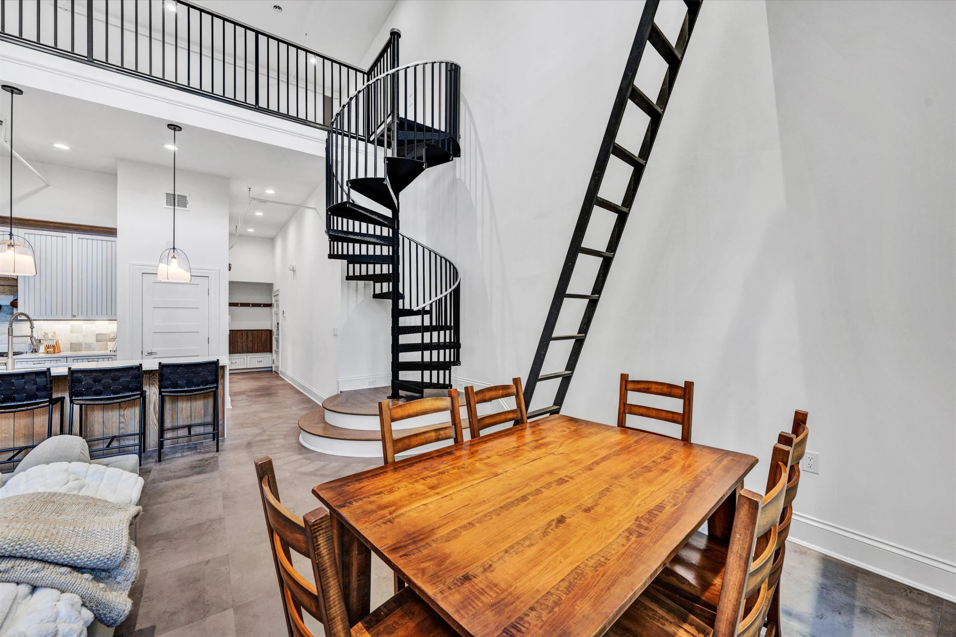 109 Campbell AVE - Photo 30