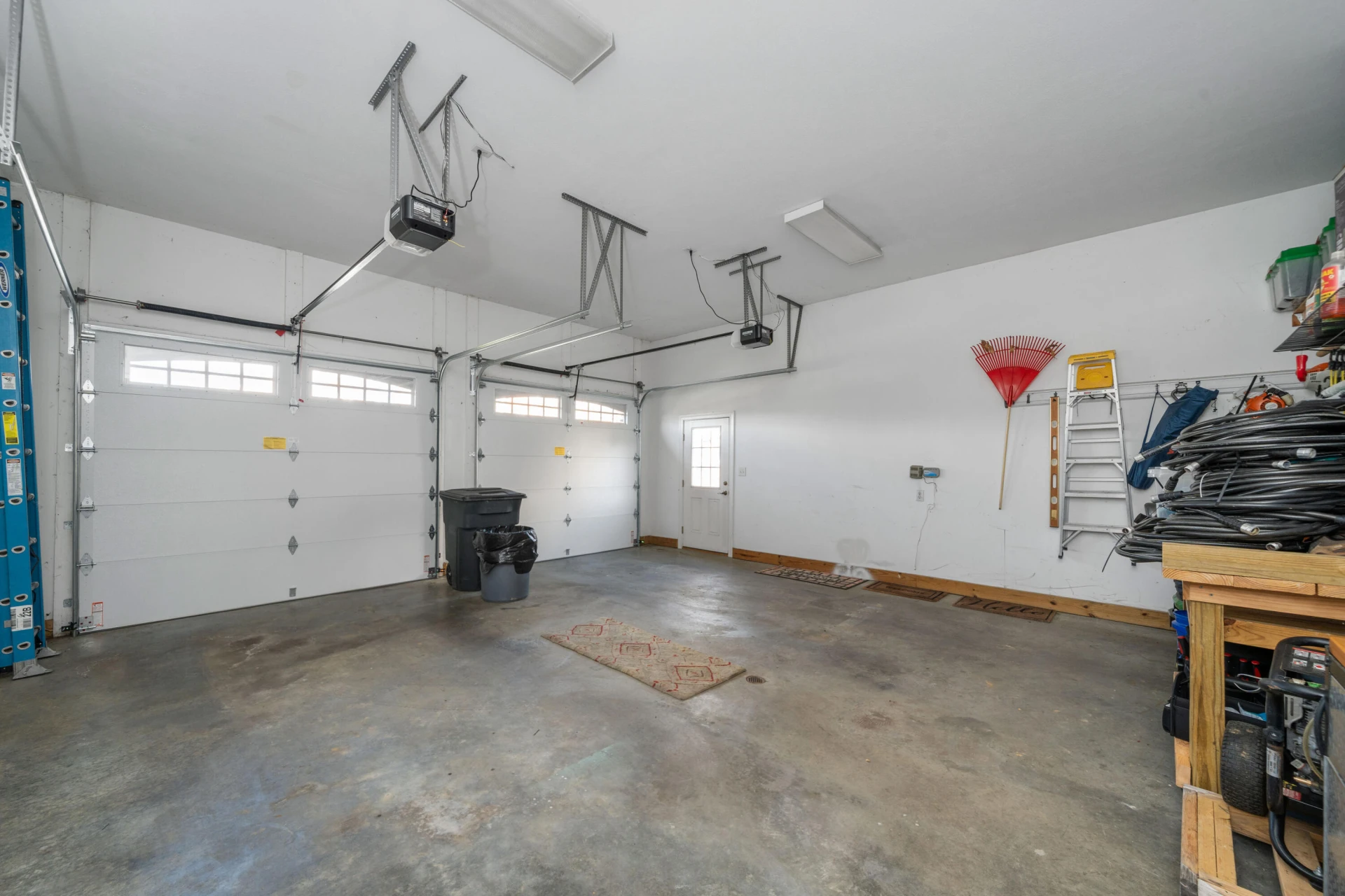 154 Butler CT - Photo 16