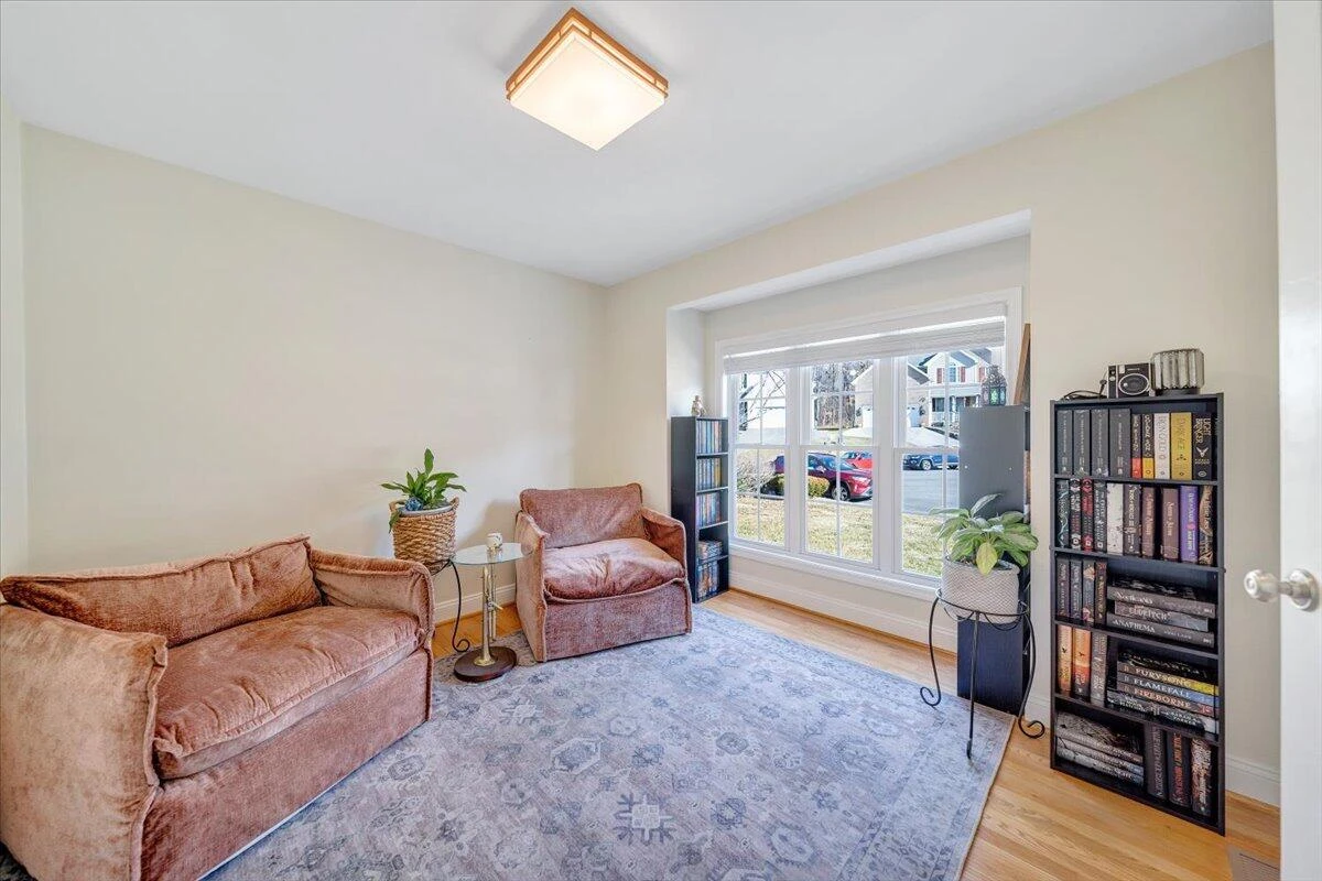 7915 Lanasey DR - Photo 21