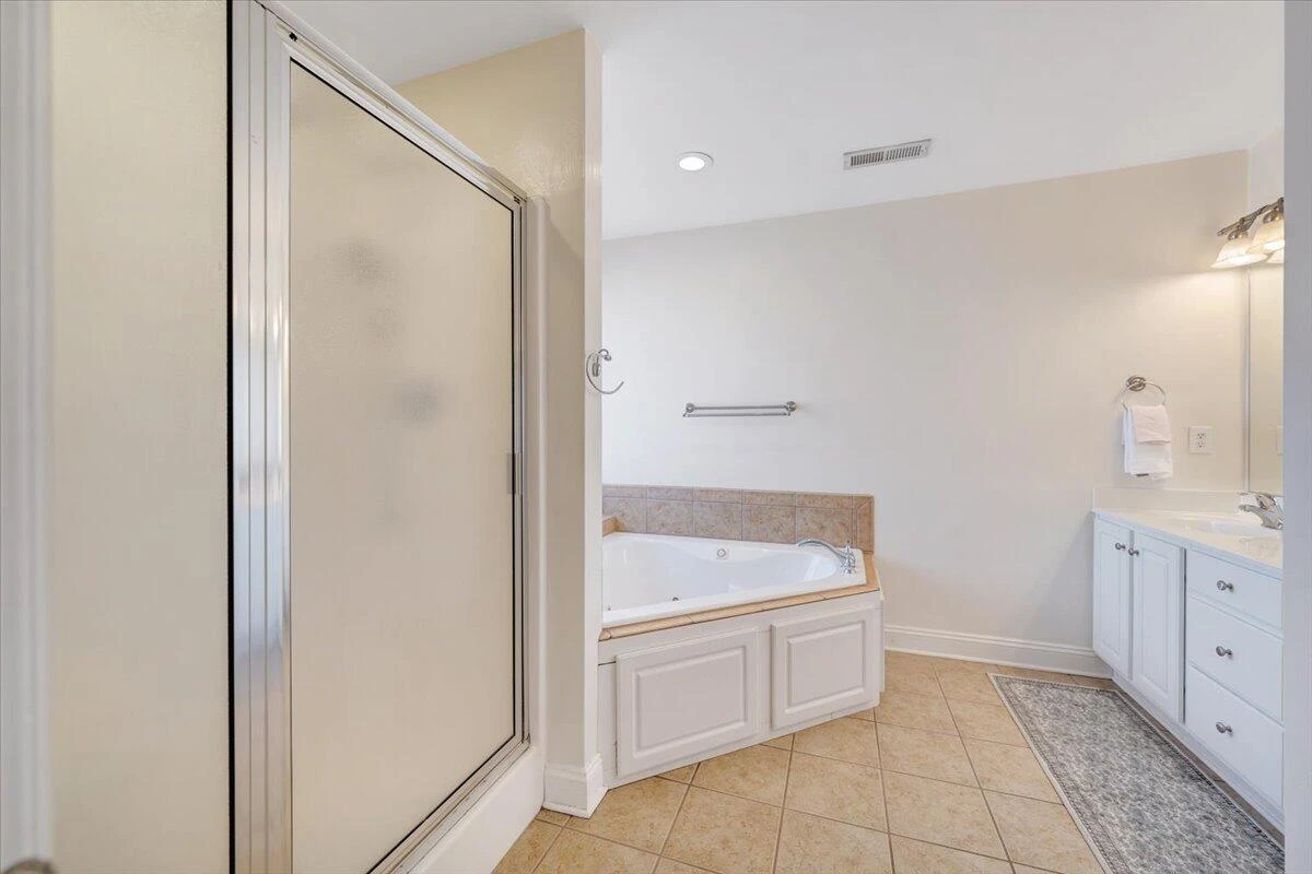 7915 Lanasey DR - Photo 29