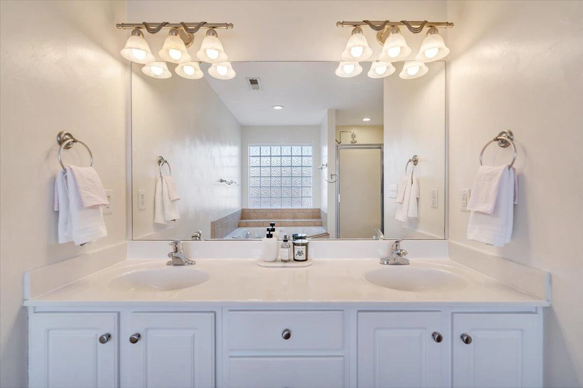 7915 Lanasey DR - Photo 32