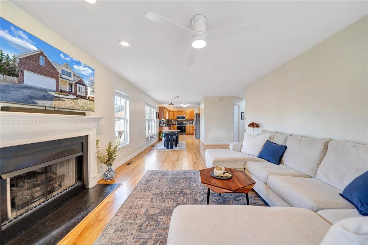 7915 Lanasey DR - Photo 11
