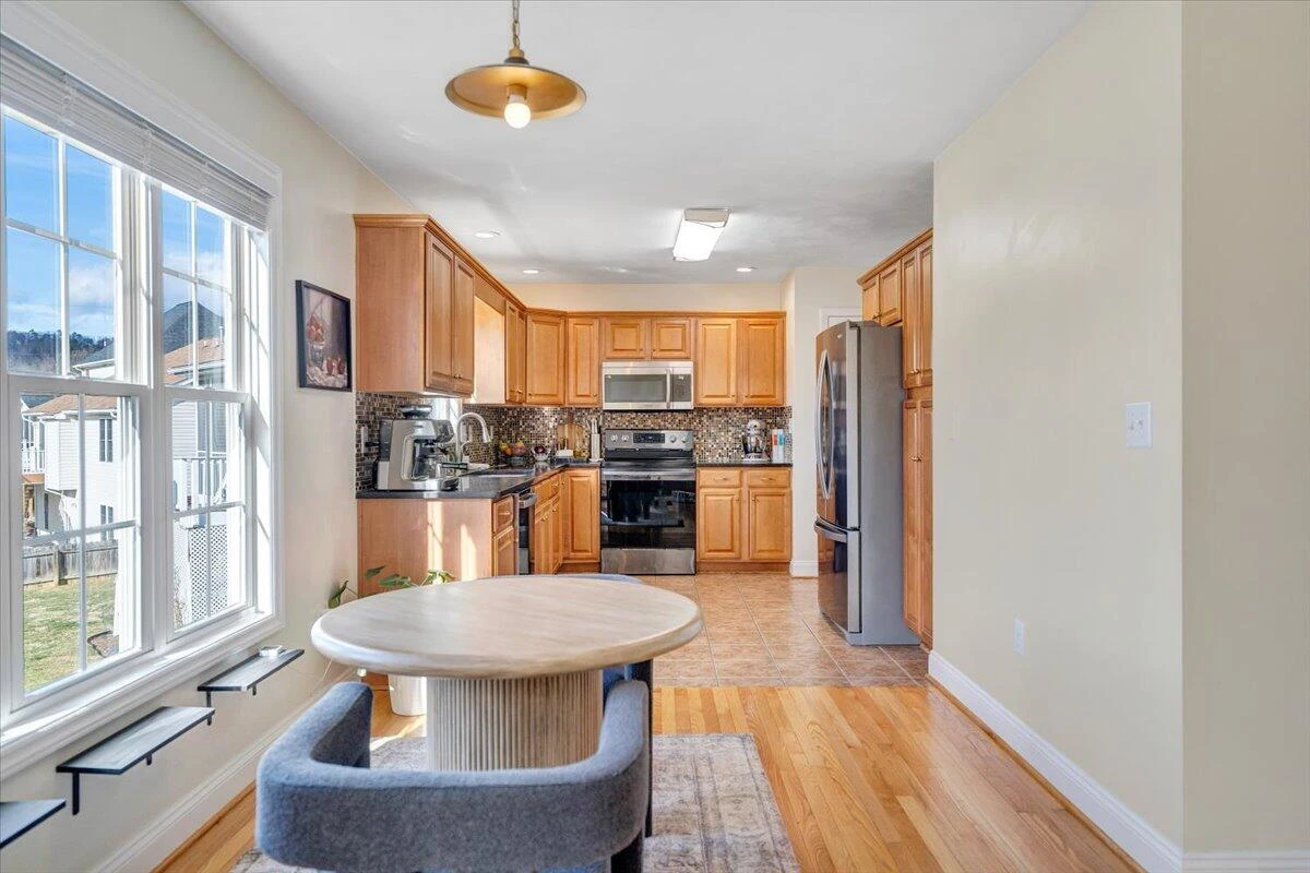 7915 Lanasey DR - Photo 13