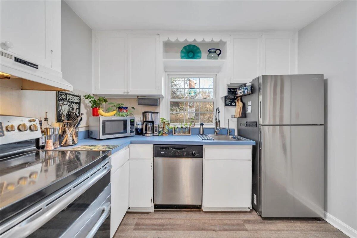 36 Bruffey ST - Photo 10