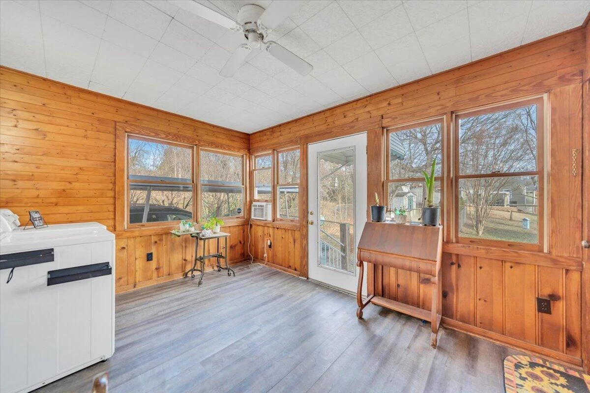 36 Bruffey ST - Photo 13
