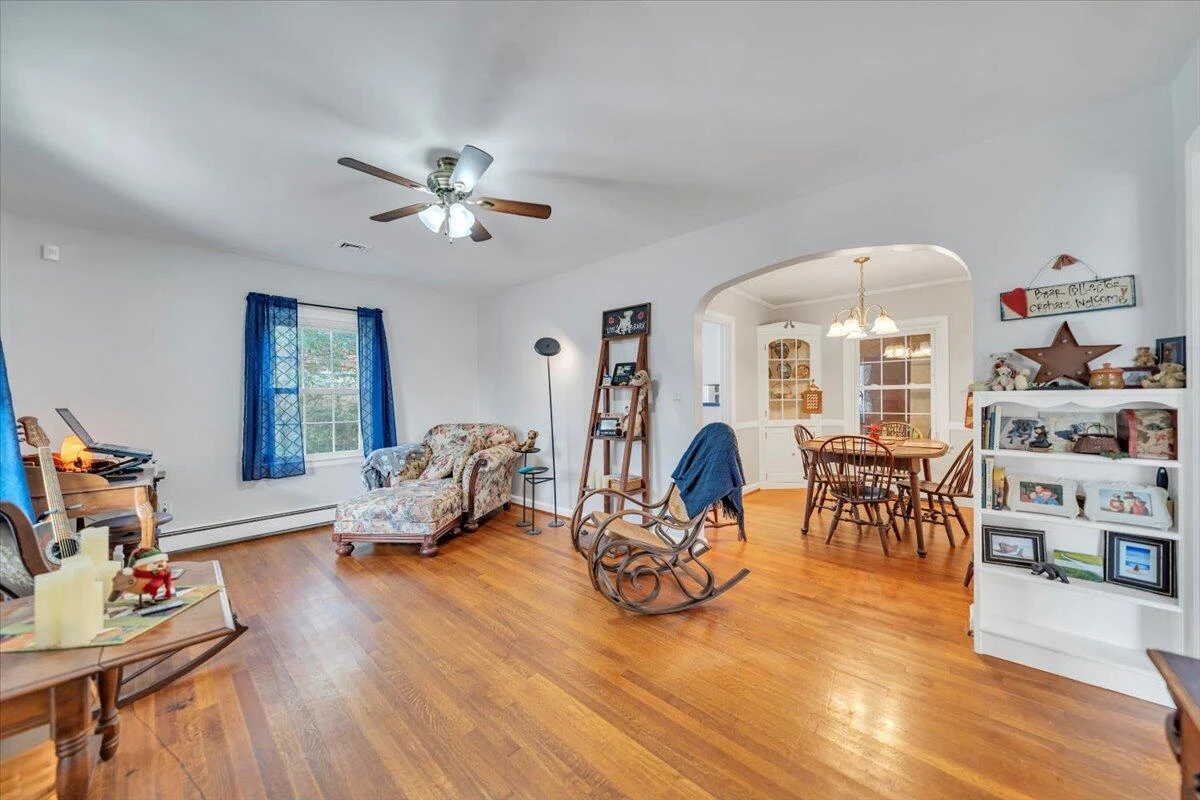 36 Bruffey ST - Photo 3