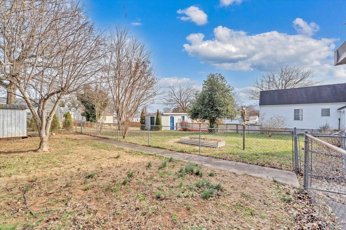 36 Bruffey ST - Photo 36