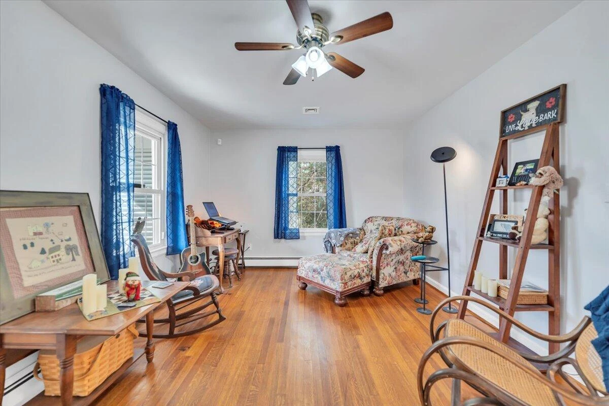 36 Bruffey ST - Photo 4